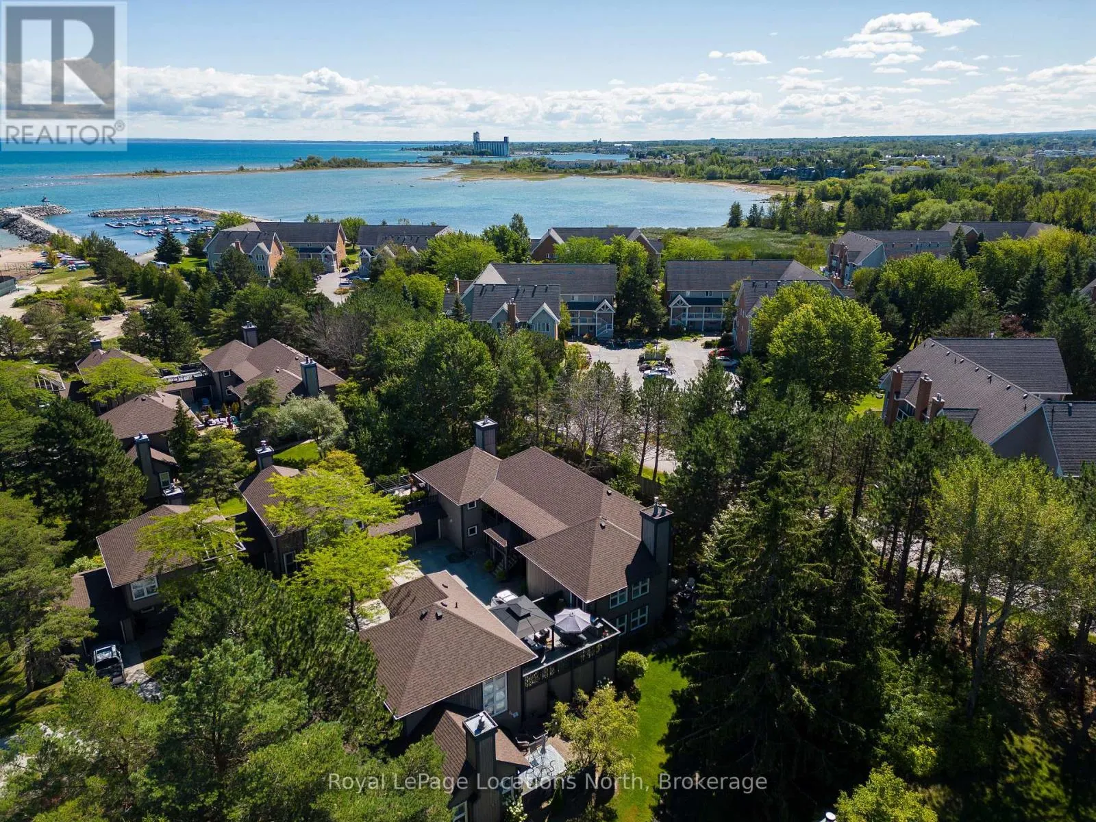 417 MARINERS WAY