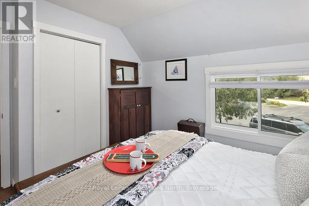 10 - 134 ESCARPMENT CRESCENT, #10