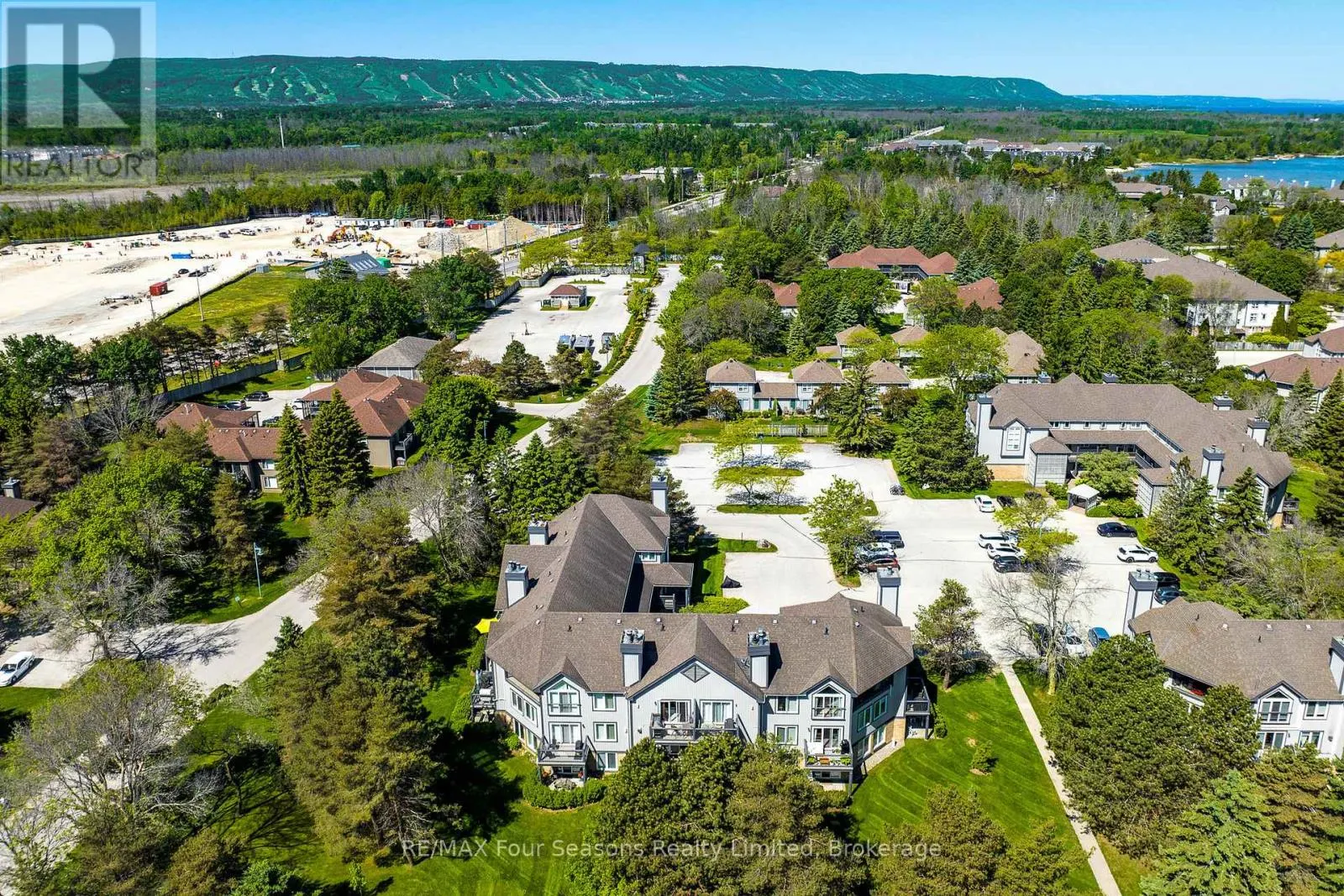 373 MARINERS WAY