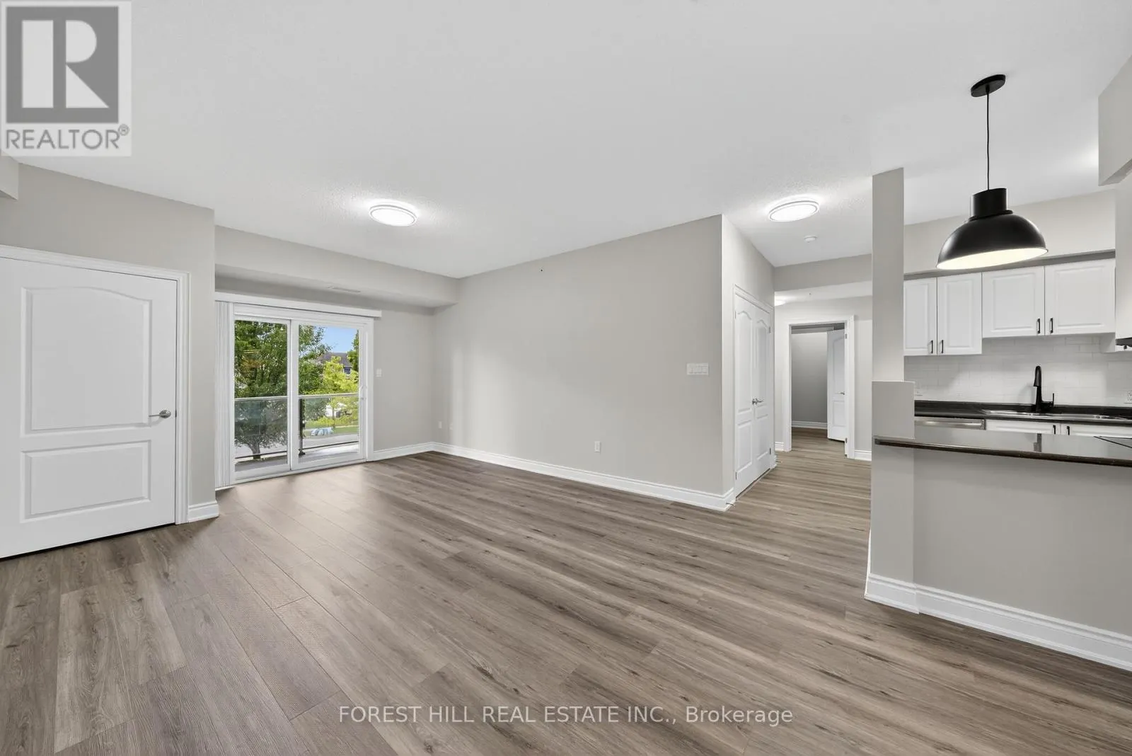 106 - 100 DEAN AVENUE