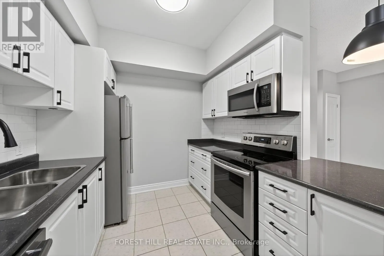106 - 100 DEAN AVENUE