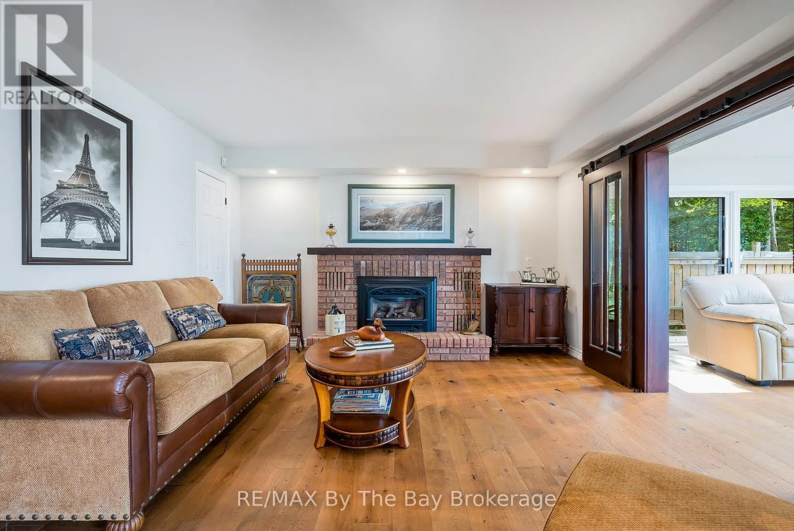 38 WILLOW DRIVE
