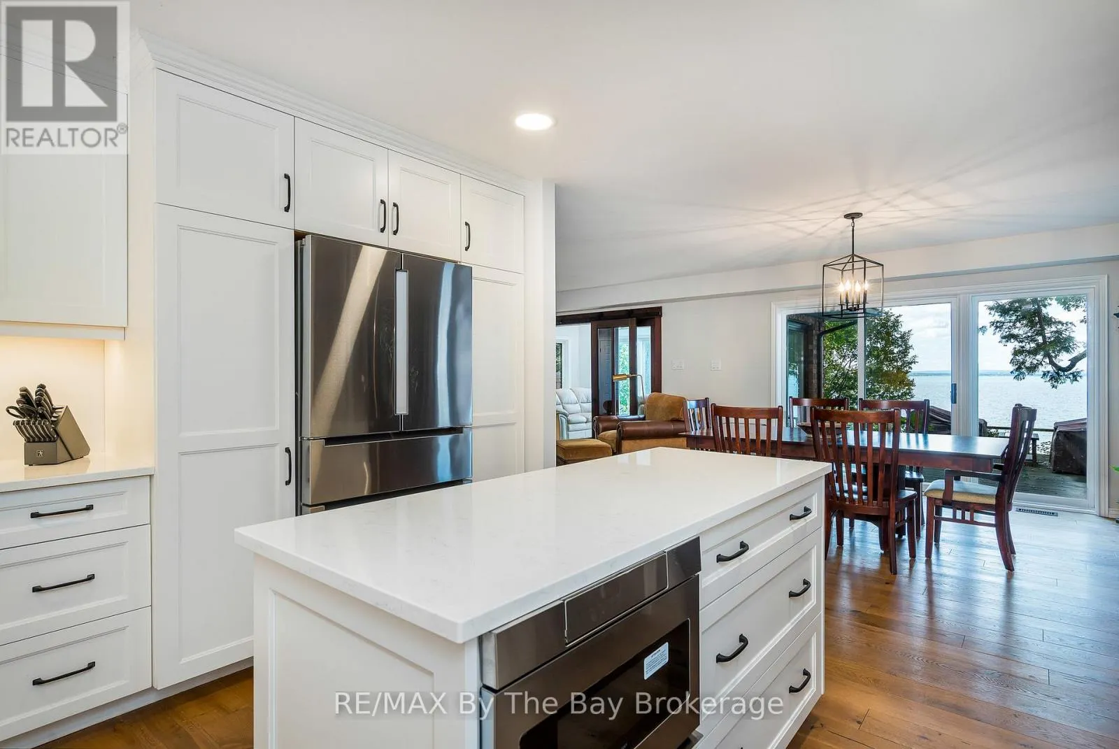 38 WILLOW DRIVE