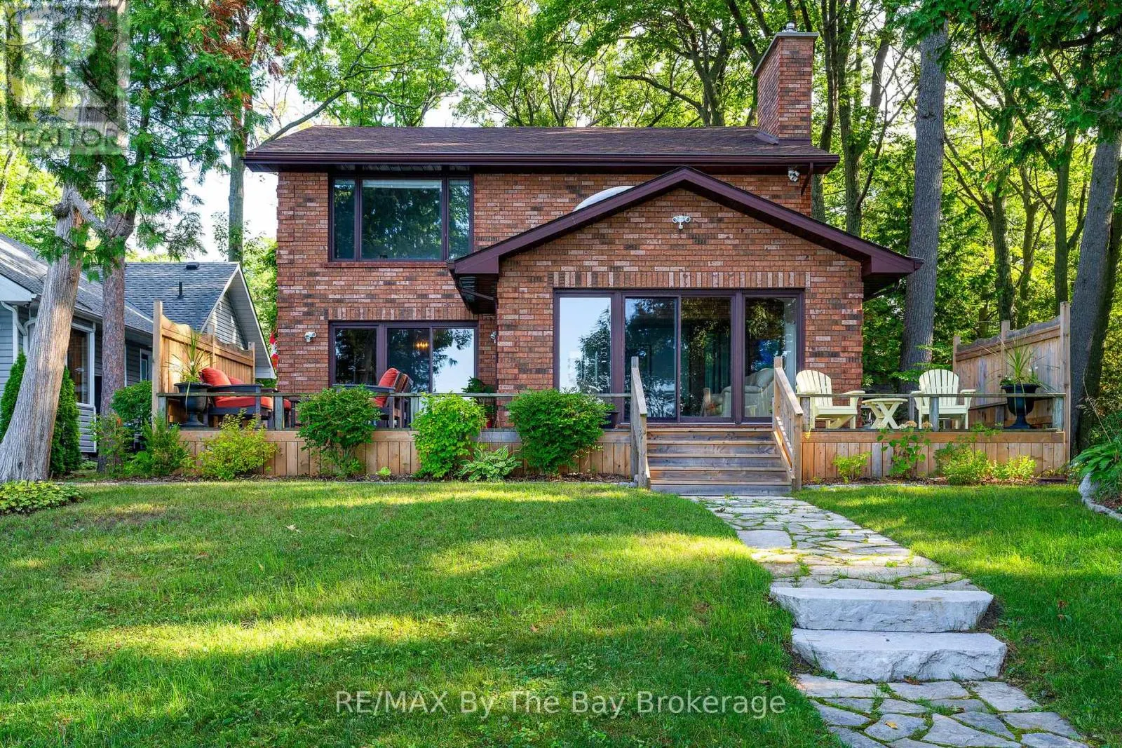 38 WILLOW DRIVE