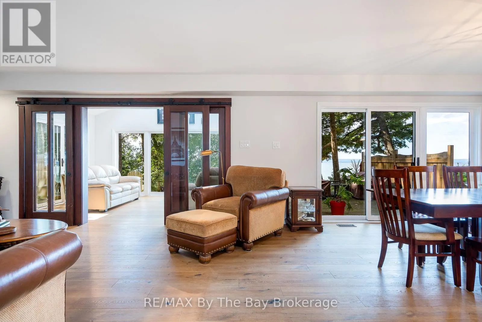 38 WILLOW DRIVE