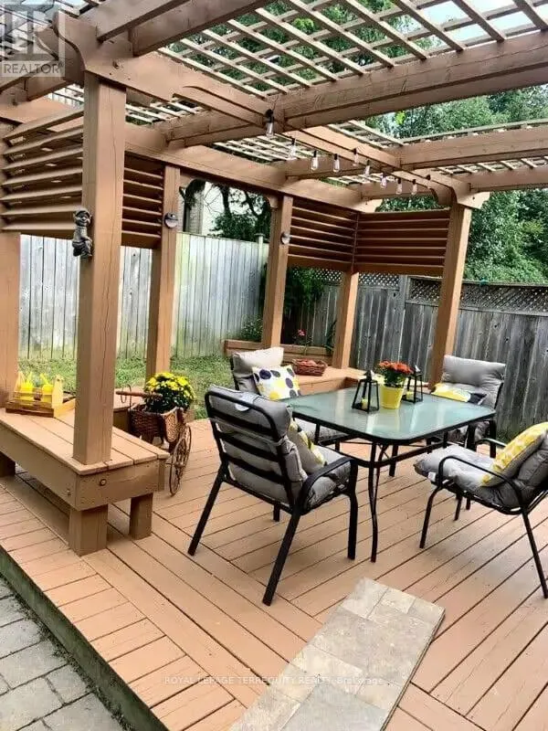 27 WATSON DRIVE