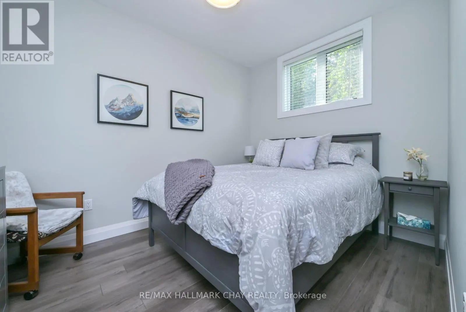 12 SYMOND AVENUE