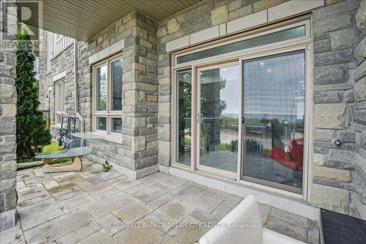111 - 764 RIVER ROAD E