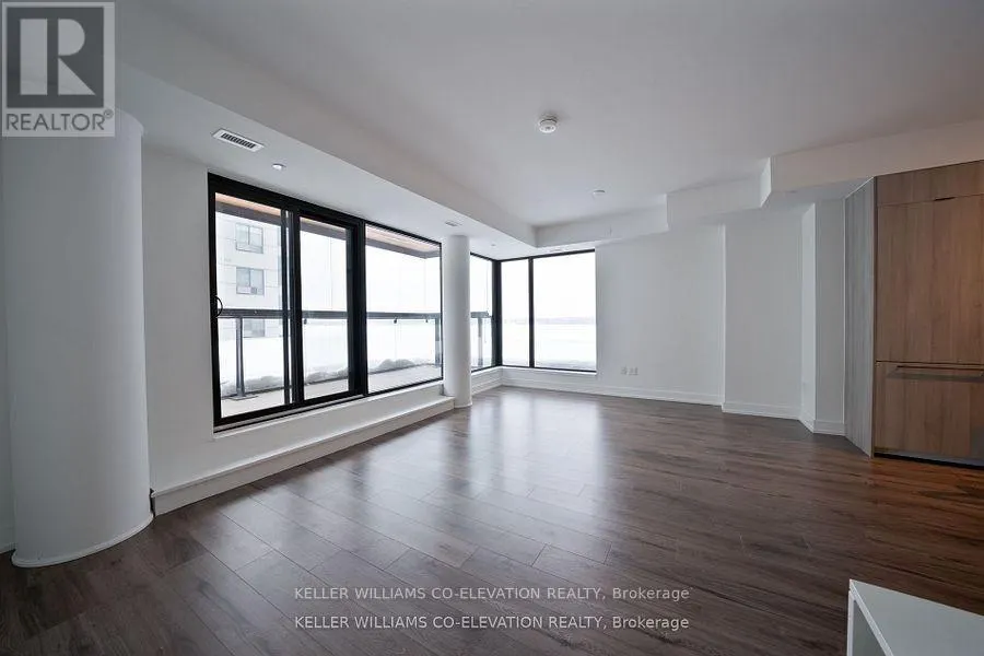 414 - 185 DUNLOP STREET E
