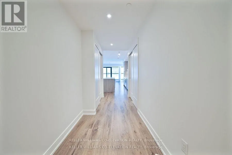 414 - 185 DUNLOP STREET E