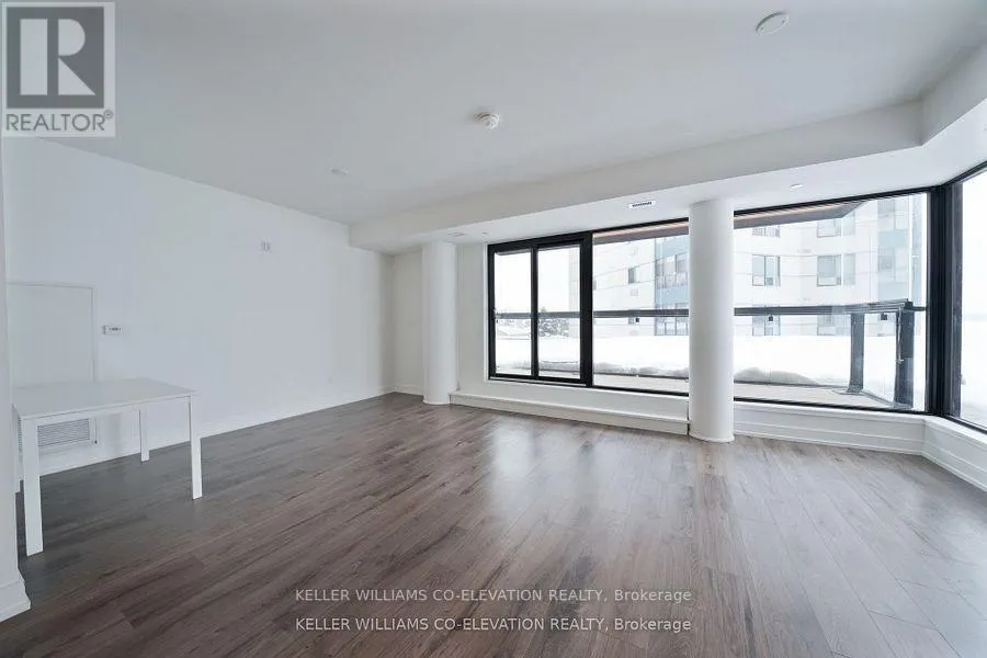 414 - 185 DUNLOP STREET E