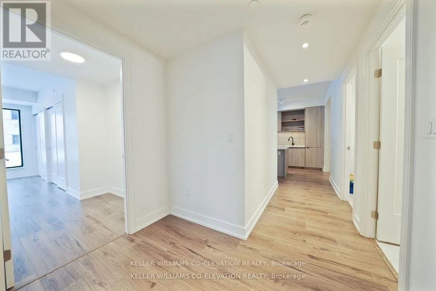 414 - 185 DUNLOP STREET E