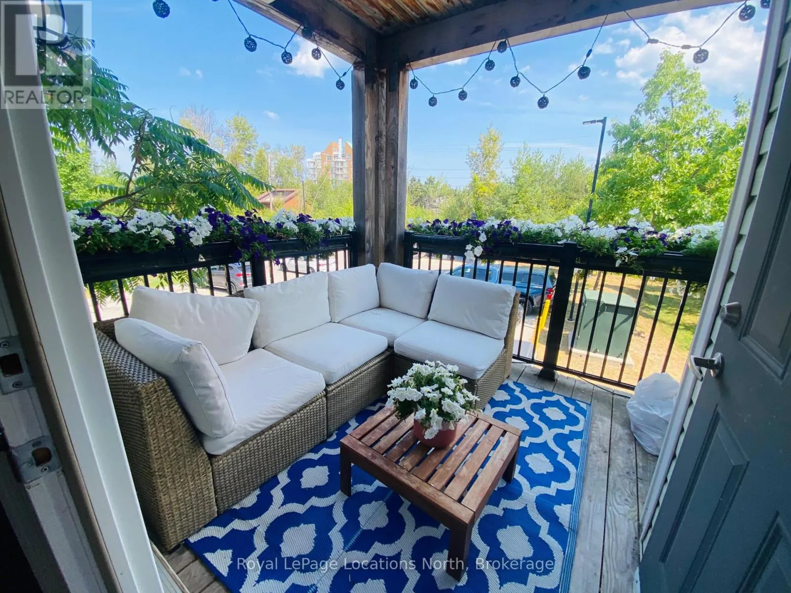 201 - 1 BRANDY LANE DRIVE, #201