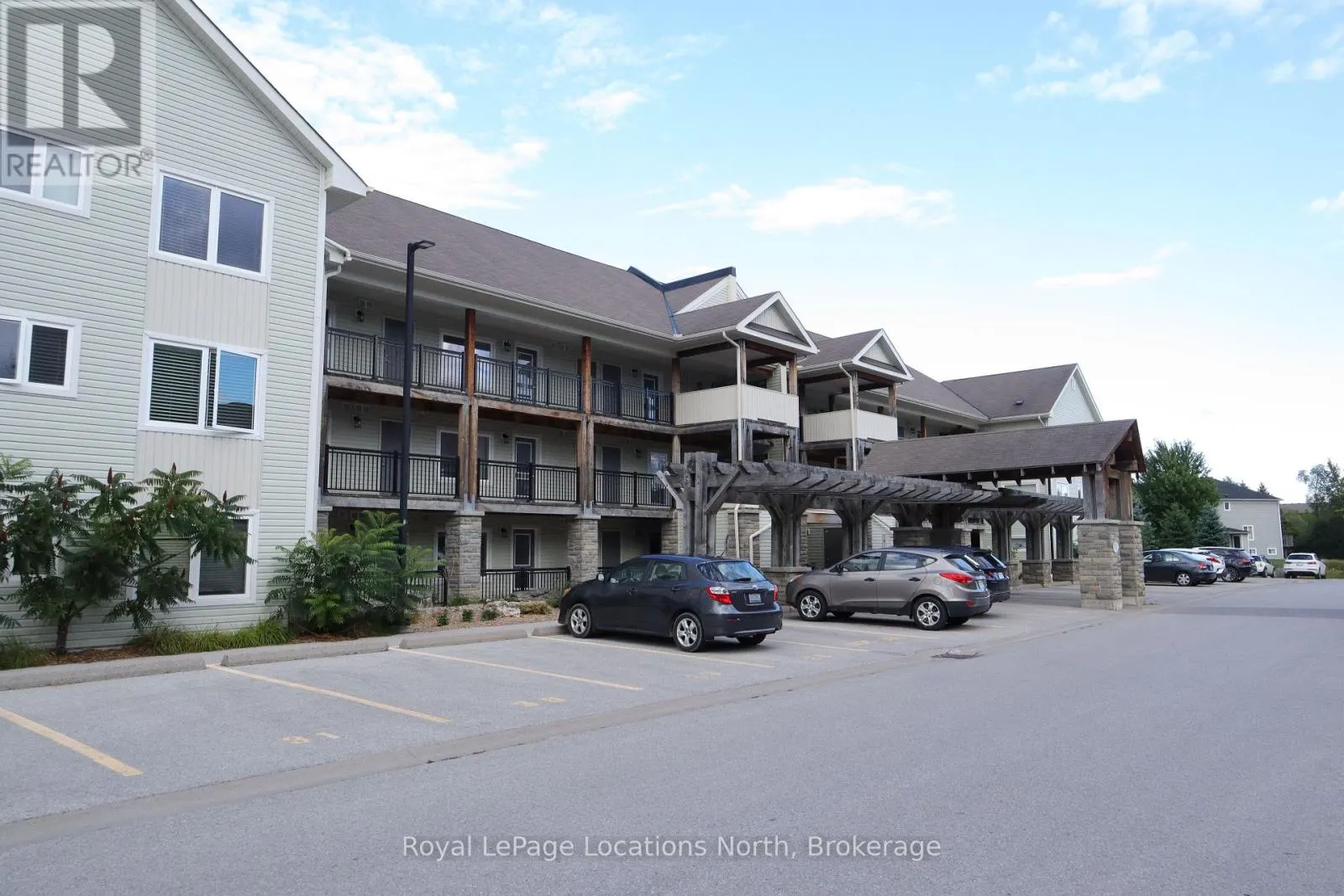 201 - 1 BRANDY LANE DRIVE, #201