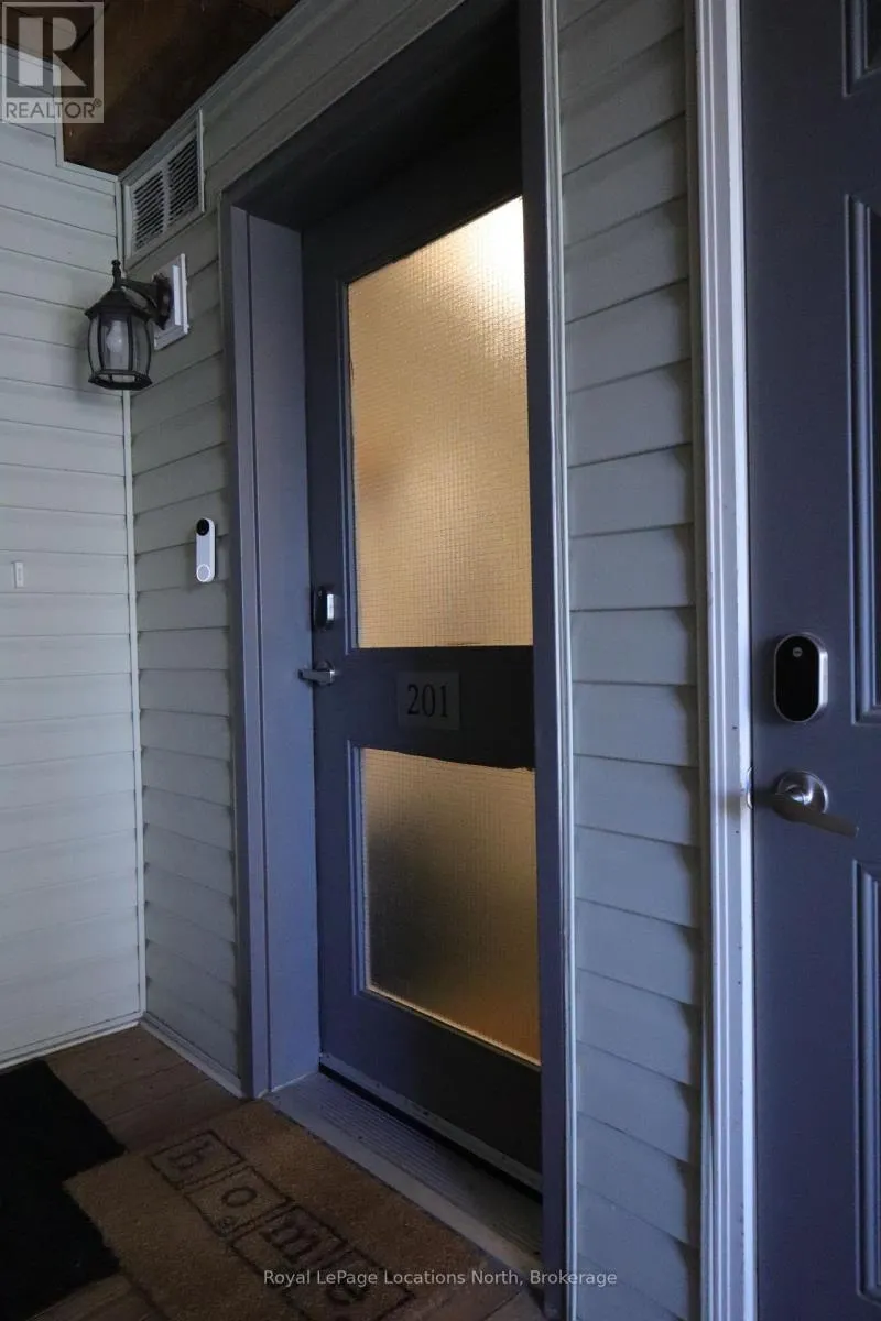 201 - 1 BRANDY LANE DRIVE, #201