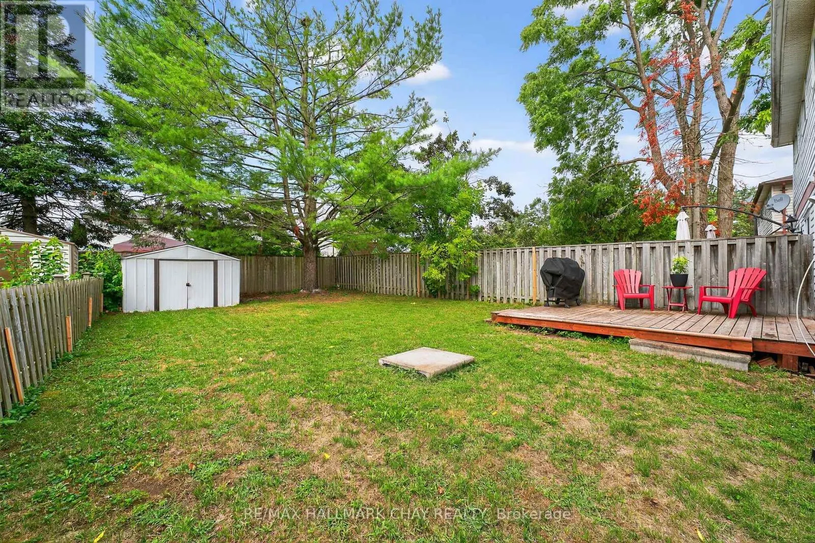36 MOWAT CRESCENT