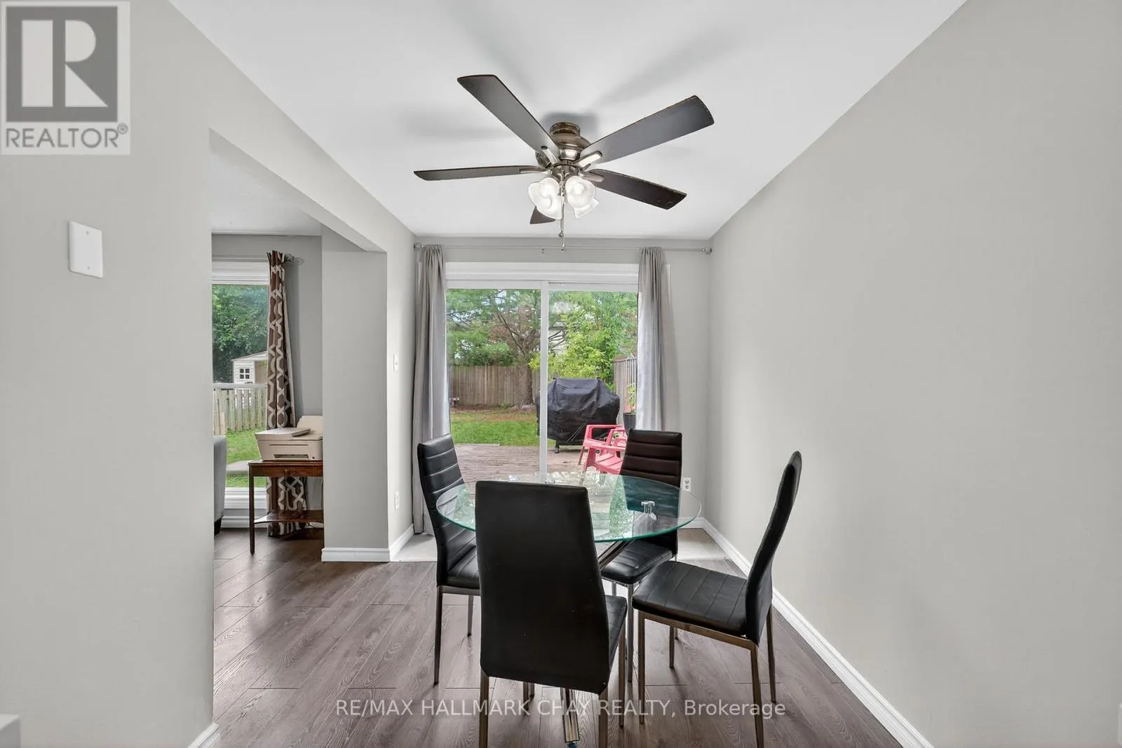 36 MOWAT CRESCENT