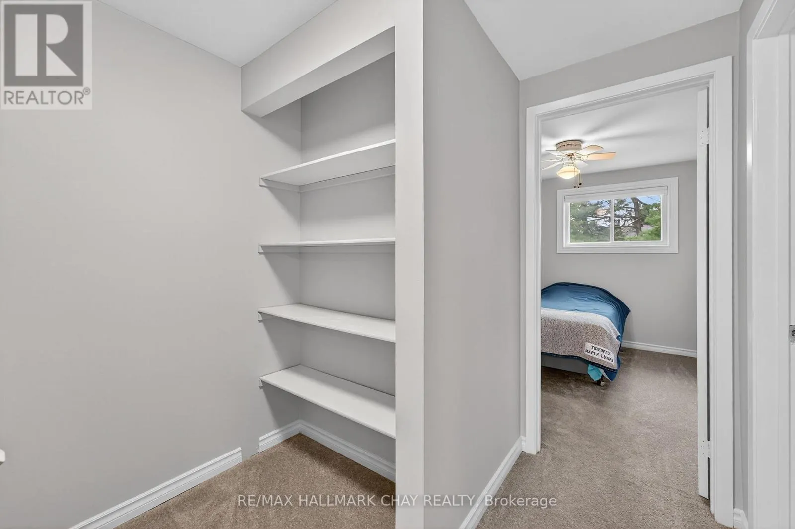 36 MOWAT CRESCENT