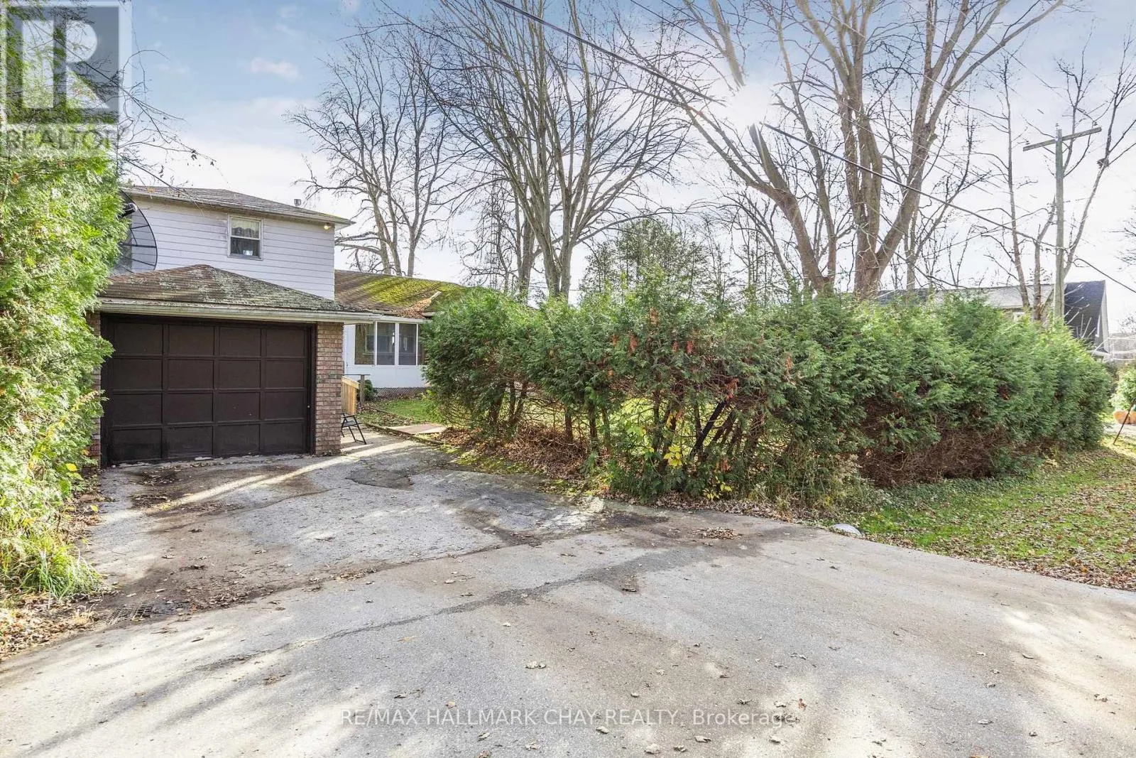 769 WOODLAND DRIVE