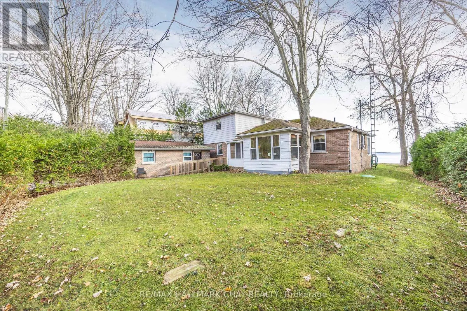 769 WOODLAND DRIVE