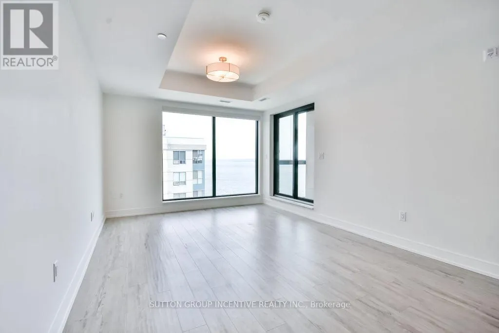 713 - 185 DUNLOP STREET E