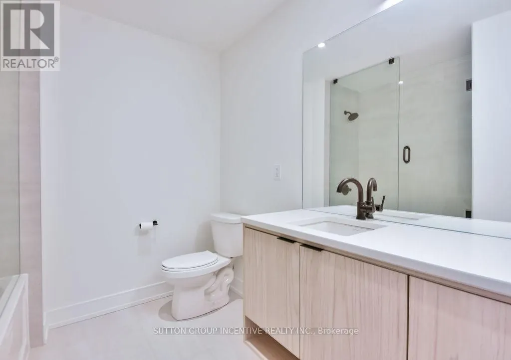 713 - 185 DUNLOP STREET E