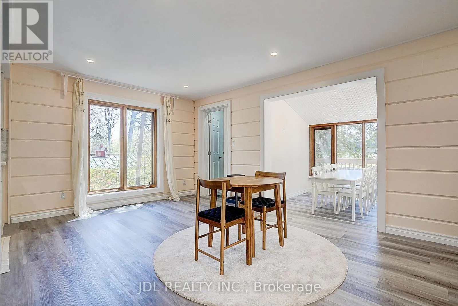 646 OXBOW PARK DRIVE