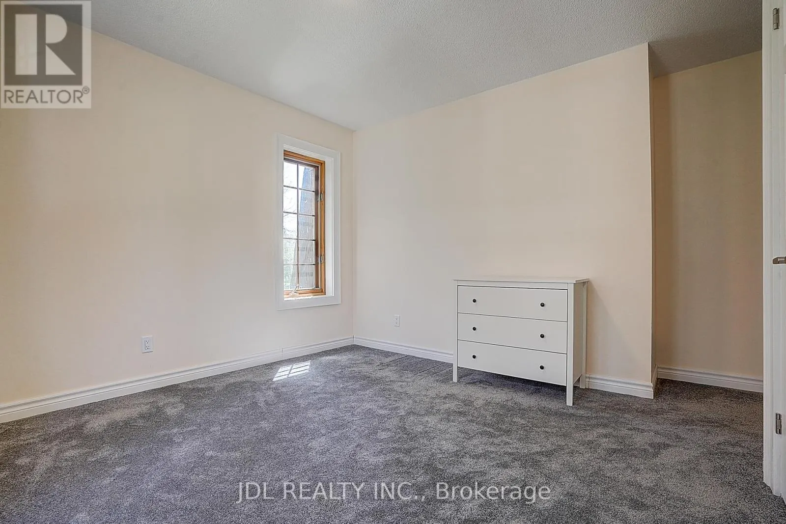 646 OXBOW PARK DRIVE