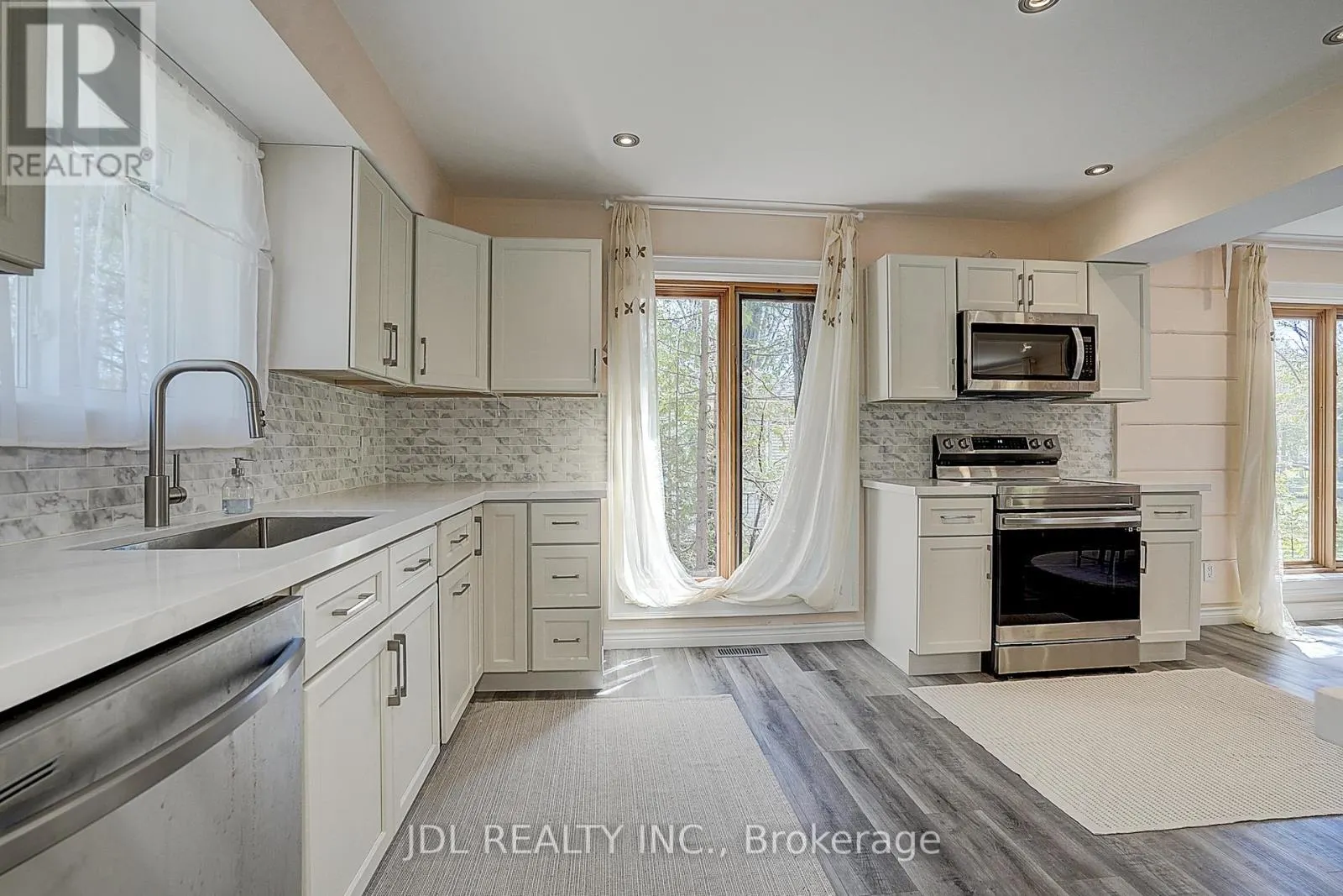 646 OXBOW PARK DRIVE