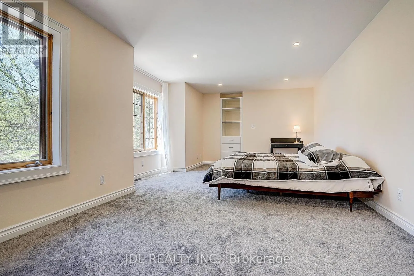 646 OXBOW PARK DRIVE