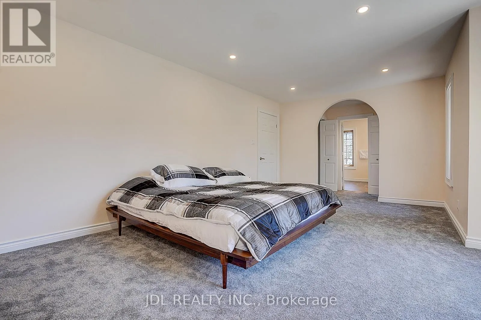 646 OXBOW PARK DRIVE