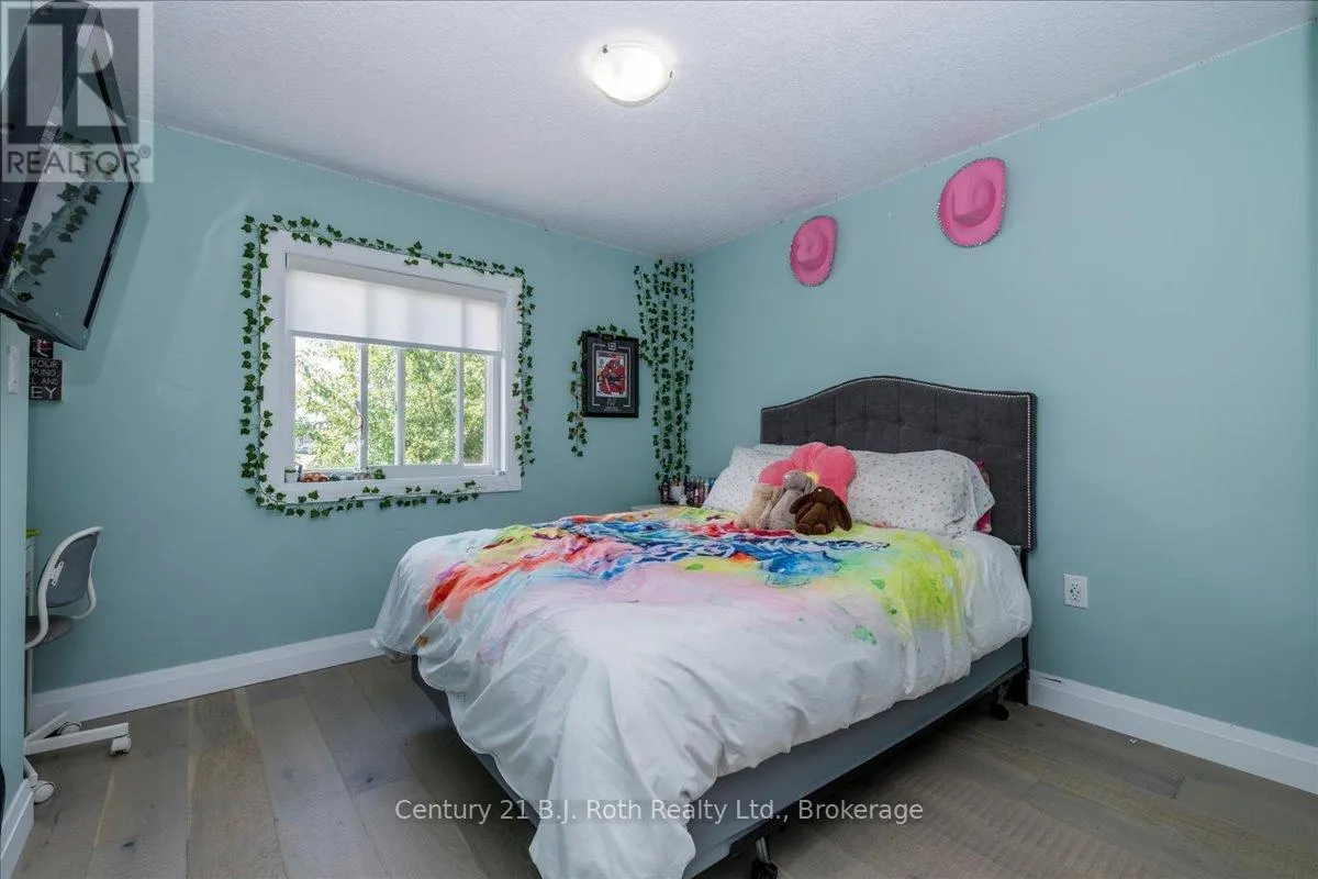 4 SHEPPARD DRIVE