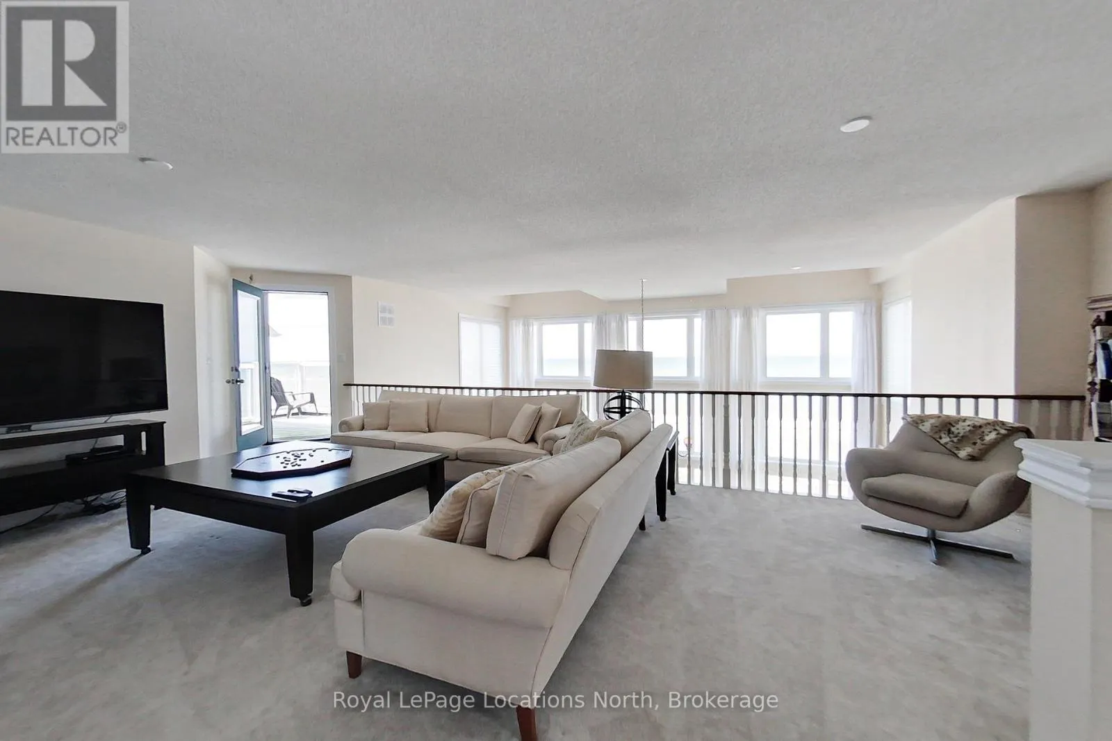 61 WATERVIEW ROAD