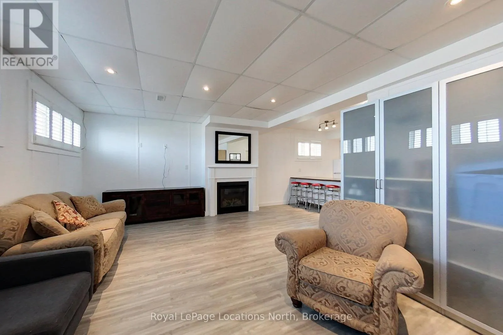 61 WATERVIEW ROAD