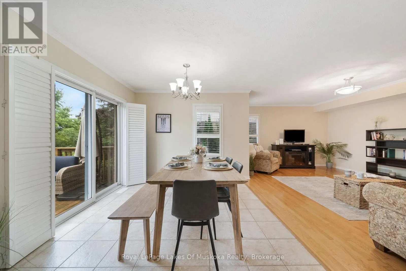37 VANESSA DRIVE
