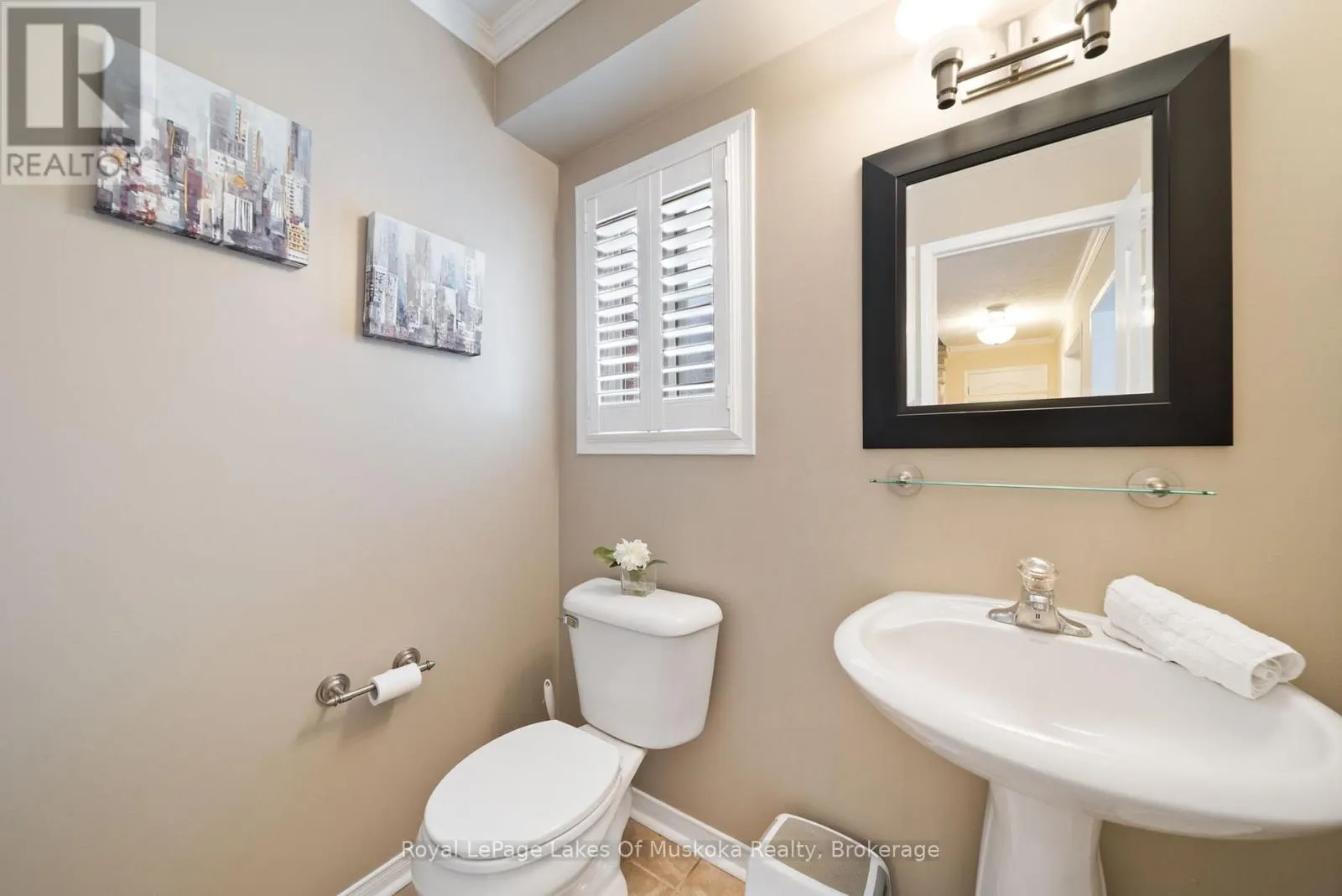 37 VANESSA DRIVE