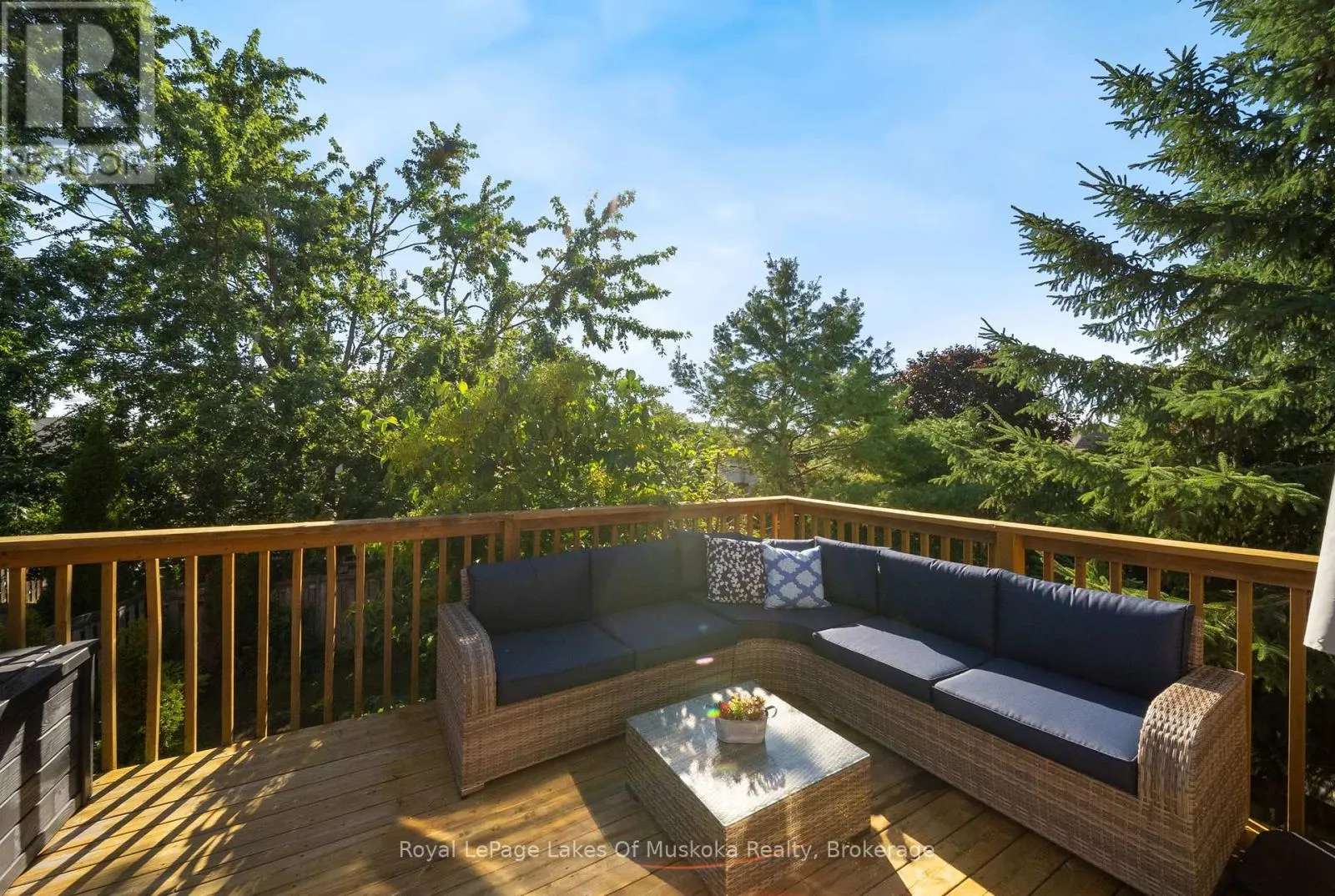 37 VANESSA DRIVE