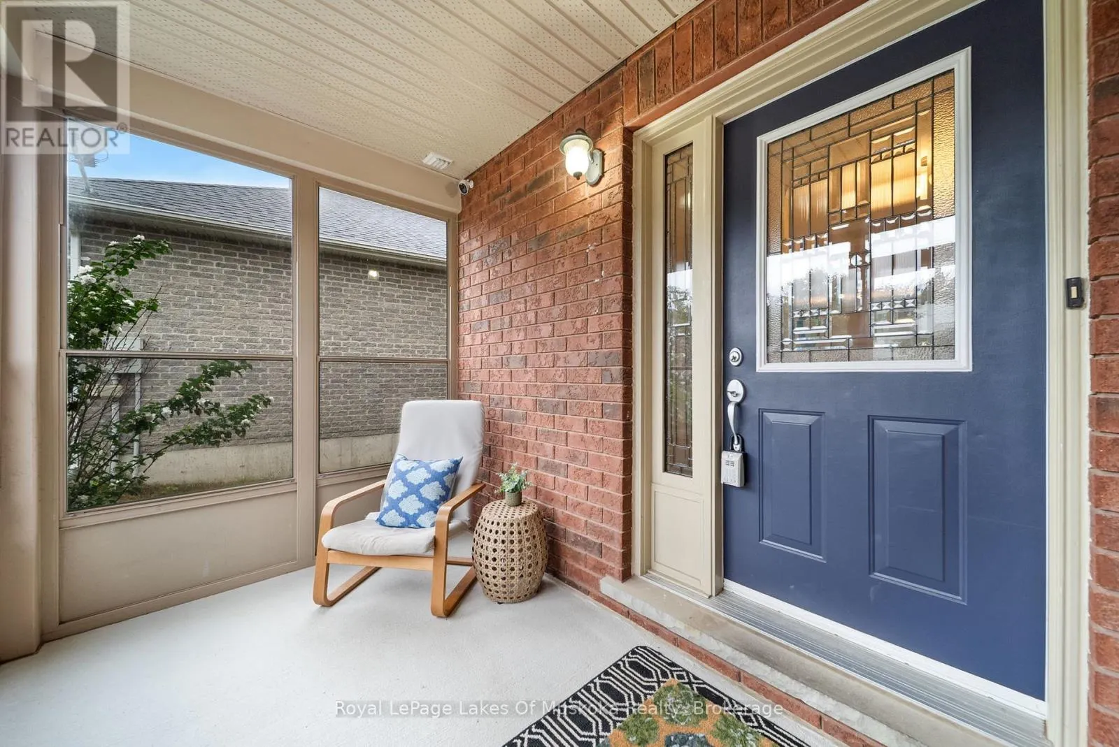 37 VANESSA DRIVE