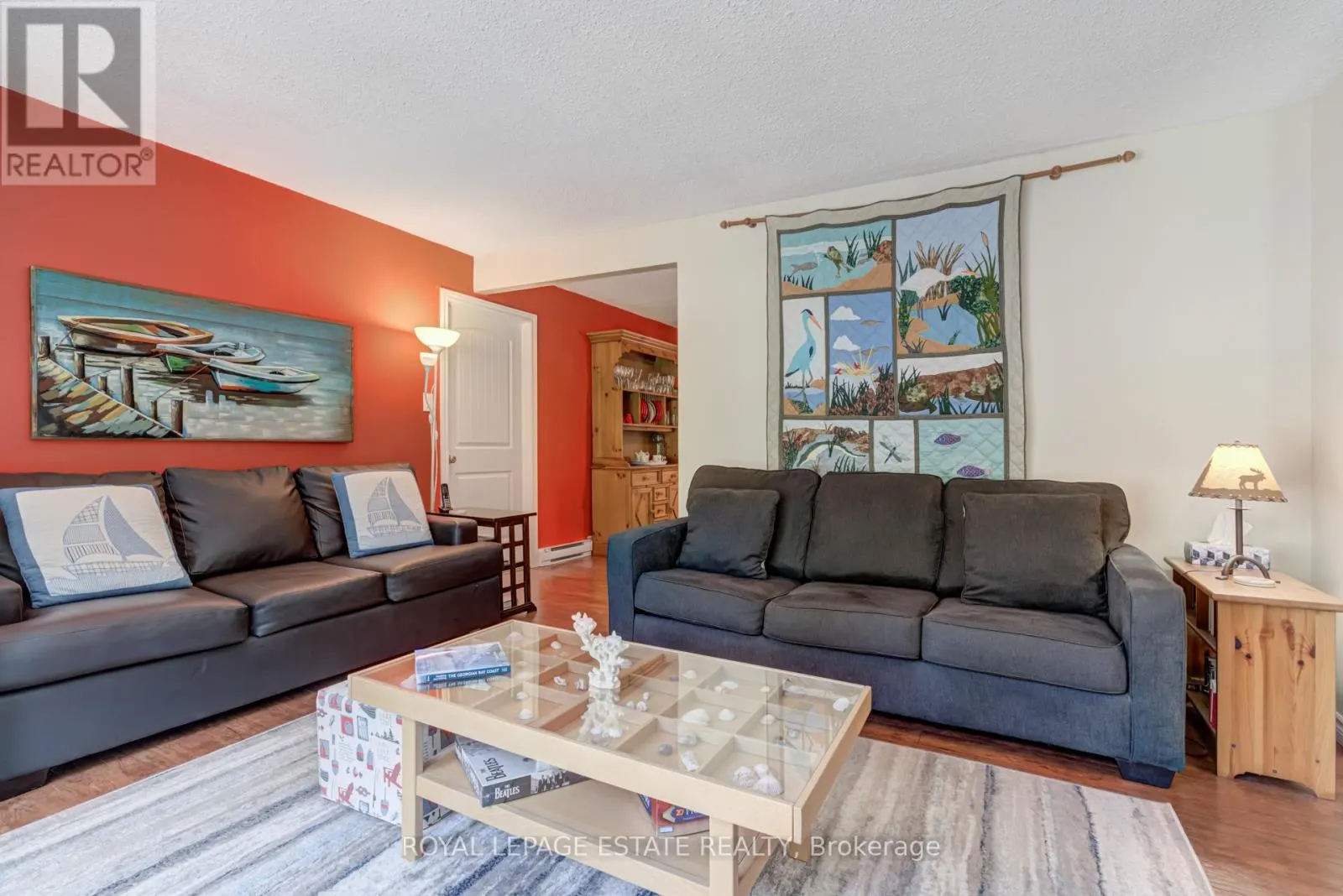 107 NICOLE BOULEVARD