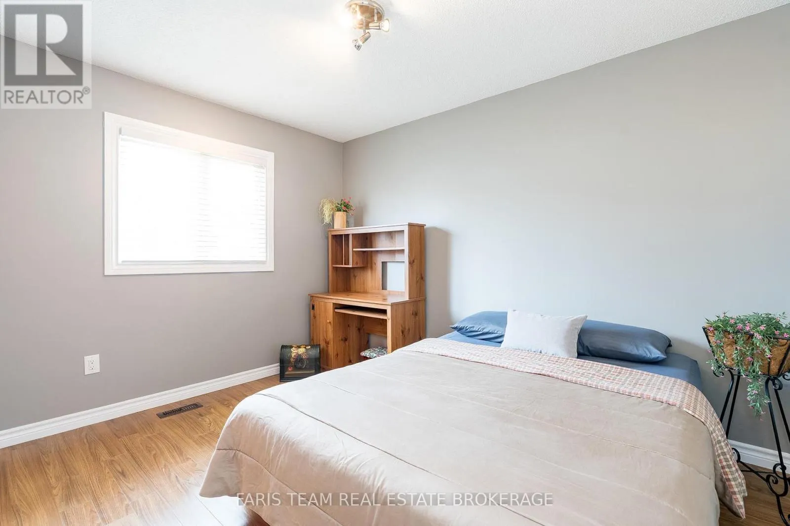41 MCDOUGALL DRIVE
