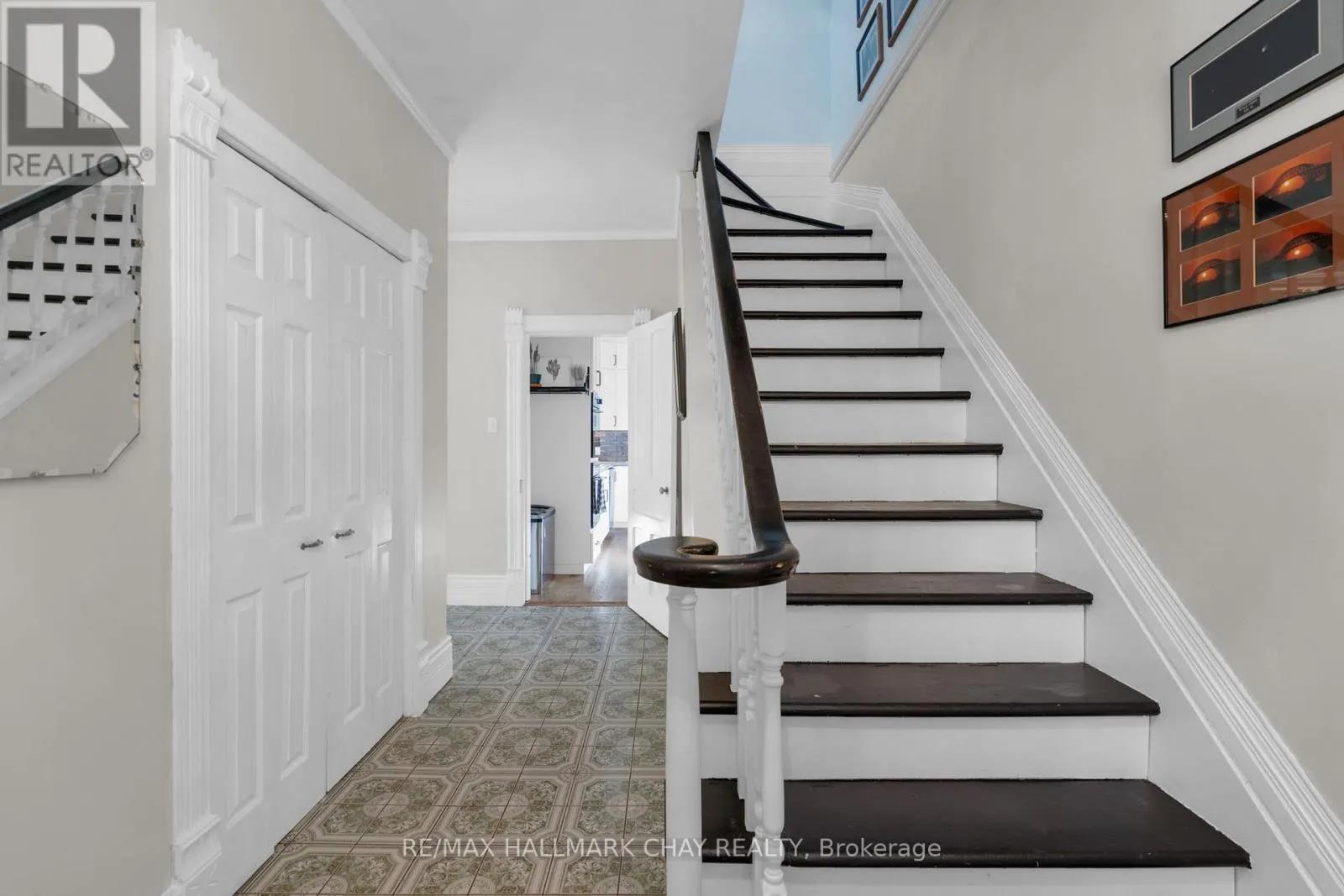 4950 PENETANGUISHENE ROAD