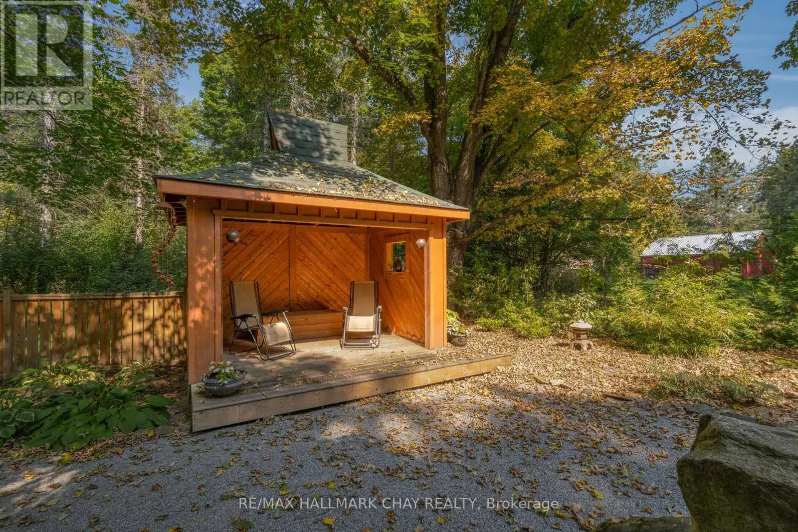 4950 PENETANGUISHENE ROAD