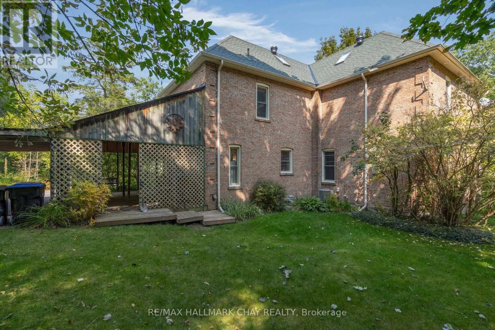 4950 PENETANGUISHENE ROAD