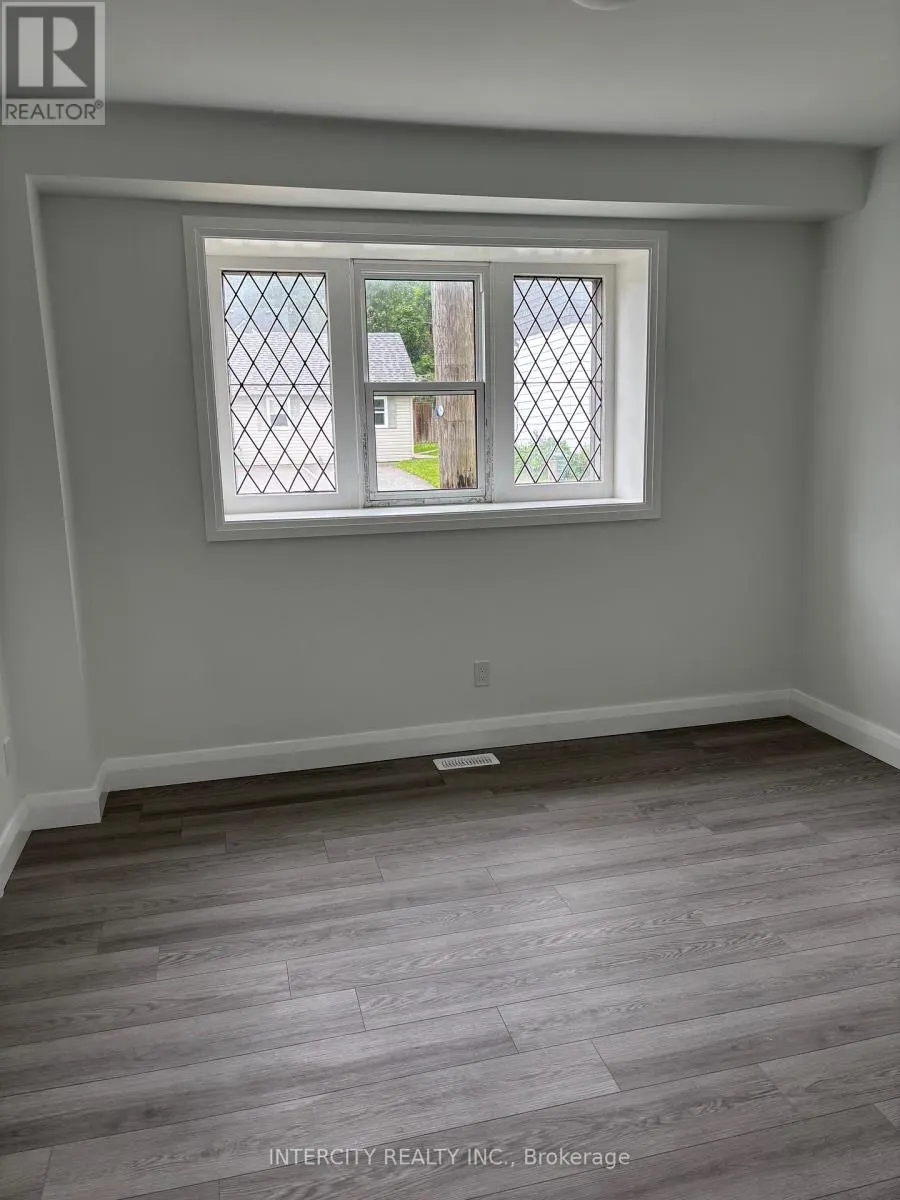 90 COLDWATER ROAD W