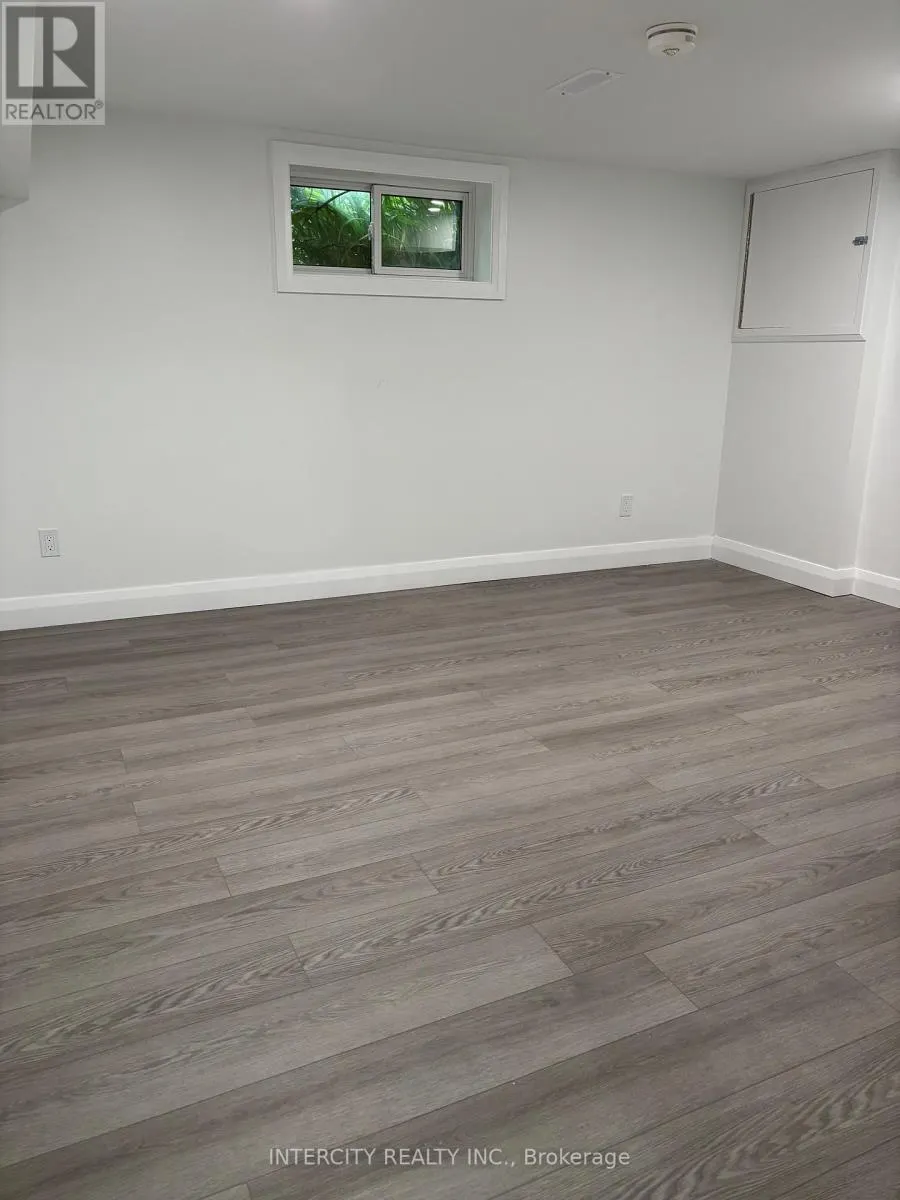 90 COLDWATER ROAD W