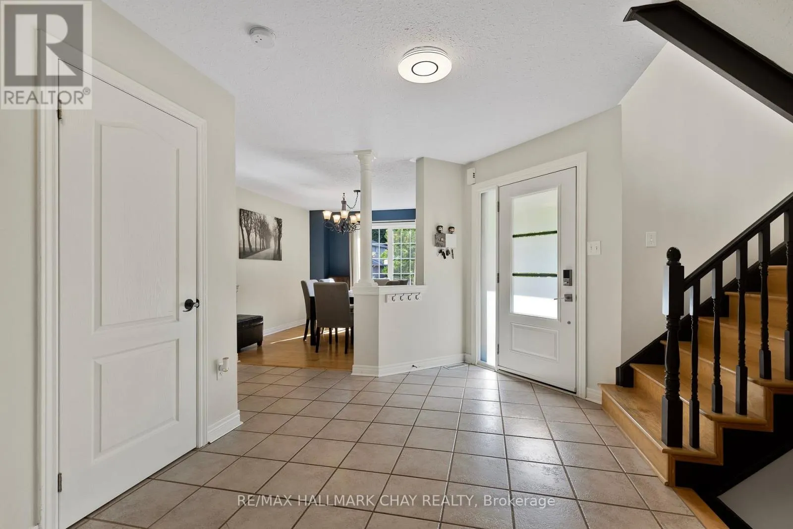 28 BLOOM CRESCENT