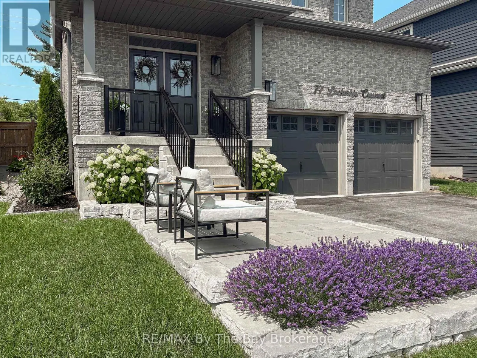 77 LOCKERBIE CRESCENT