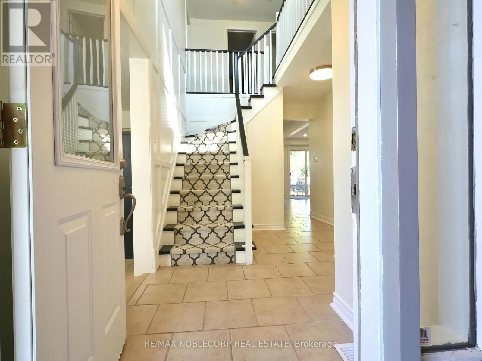 62 O'SHAUGHNESSY CRESCENT