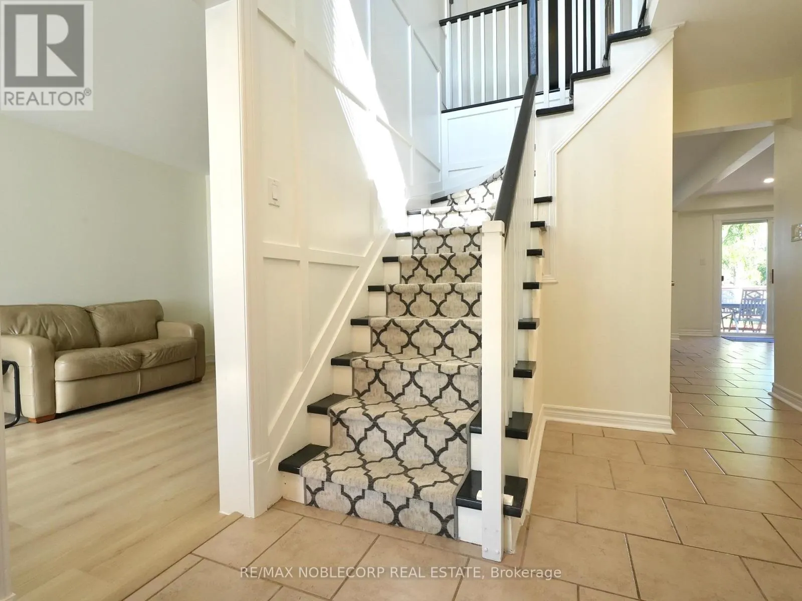 62 O'SHAUGHNESSY CRESCENT