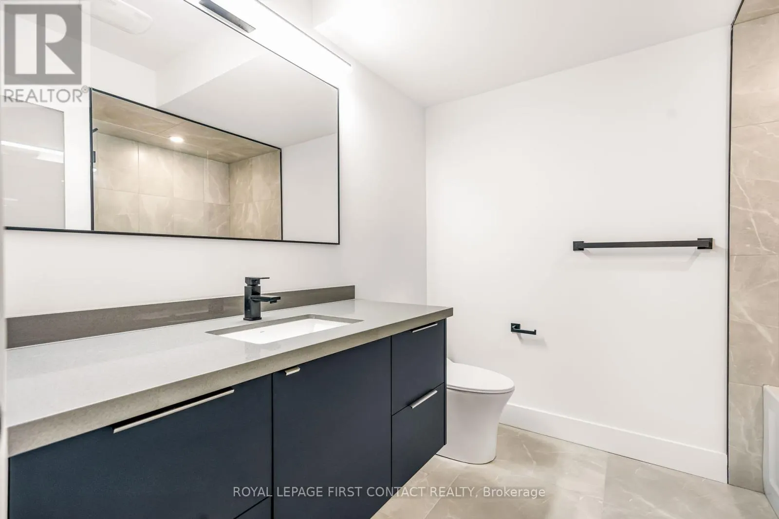 4 ALDERWOOD LANE